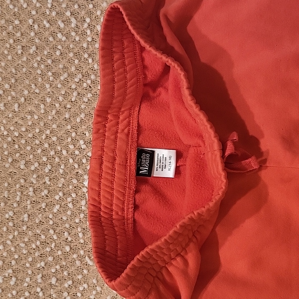 Minnie Mouse Sweatsuit - Picture 12 of 16